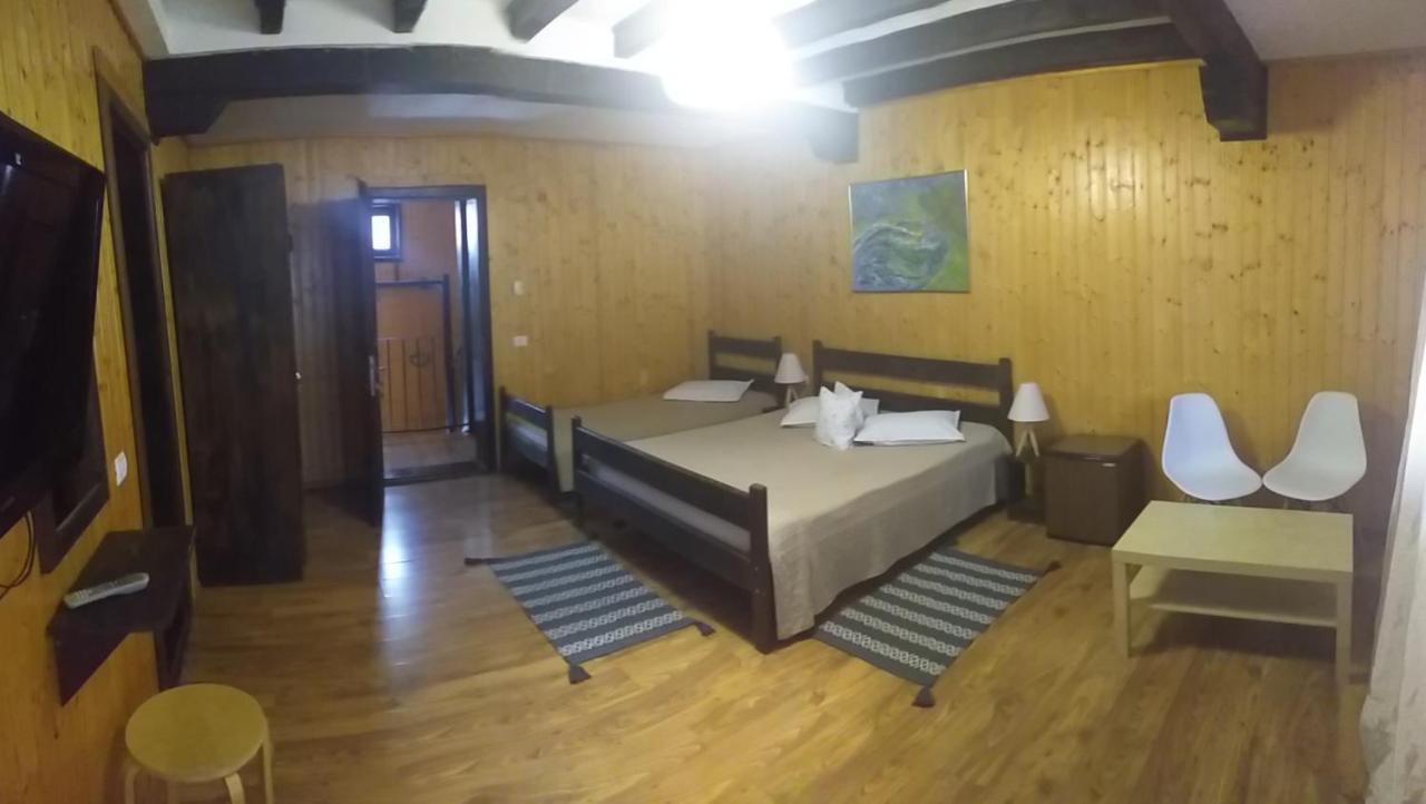 Hotel Dumbrava Soarelui Brașov Exterior foto